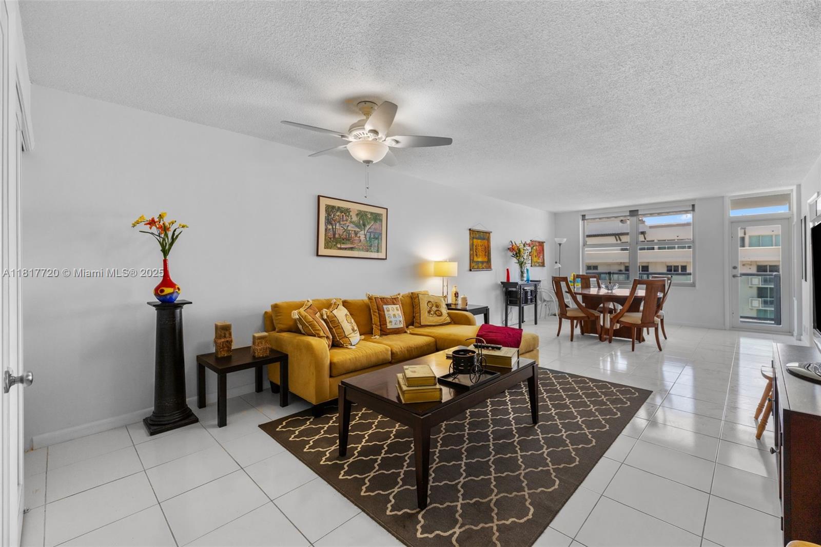 9511 Collins Ave 1208 +den