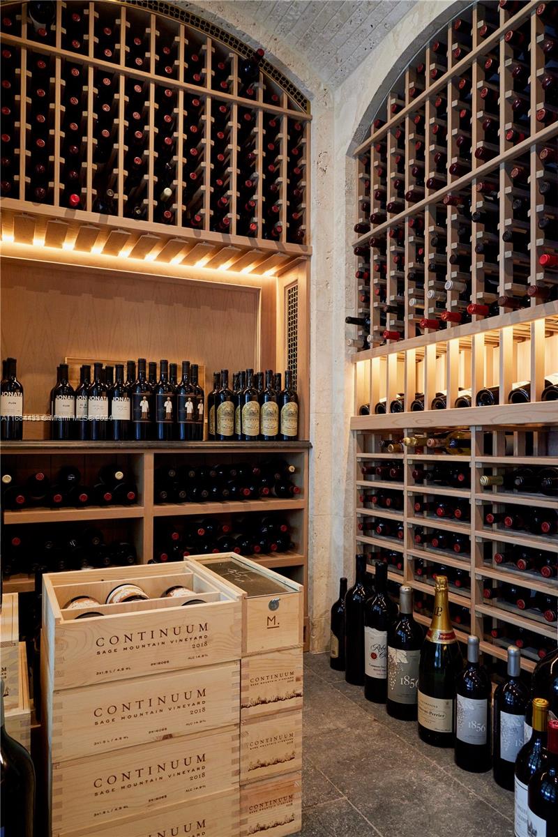 JUPITER ISLAND - Residential