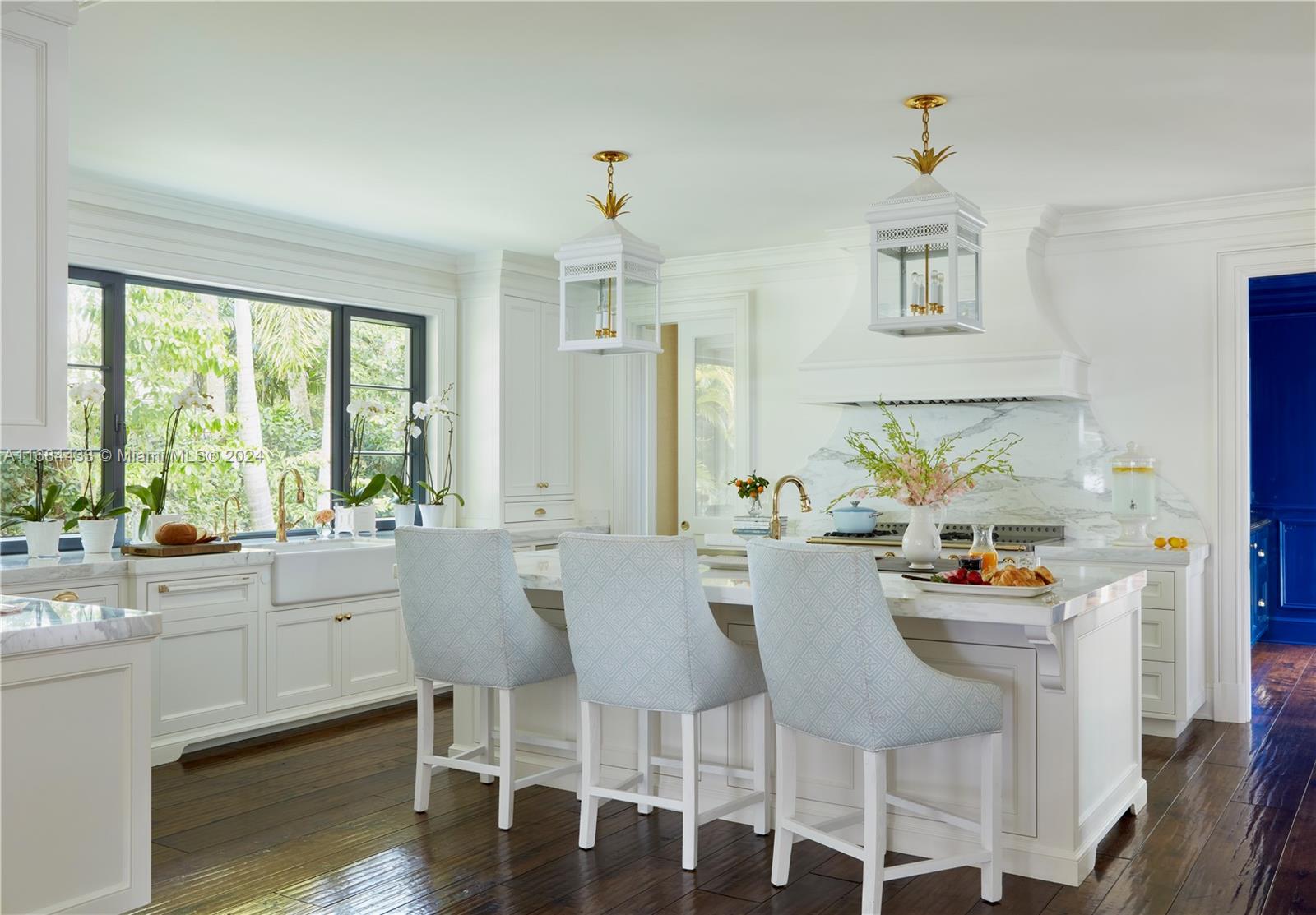 JUPITER ISLAND - Residential