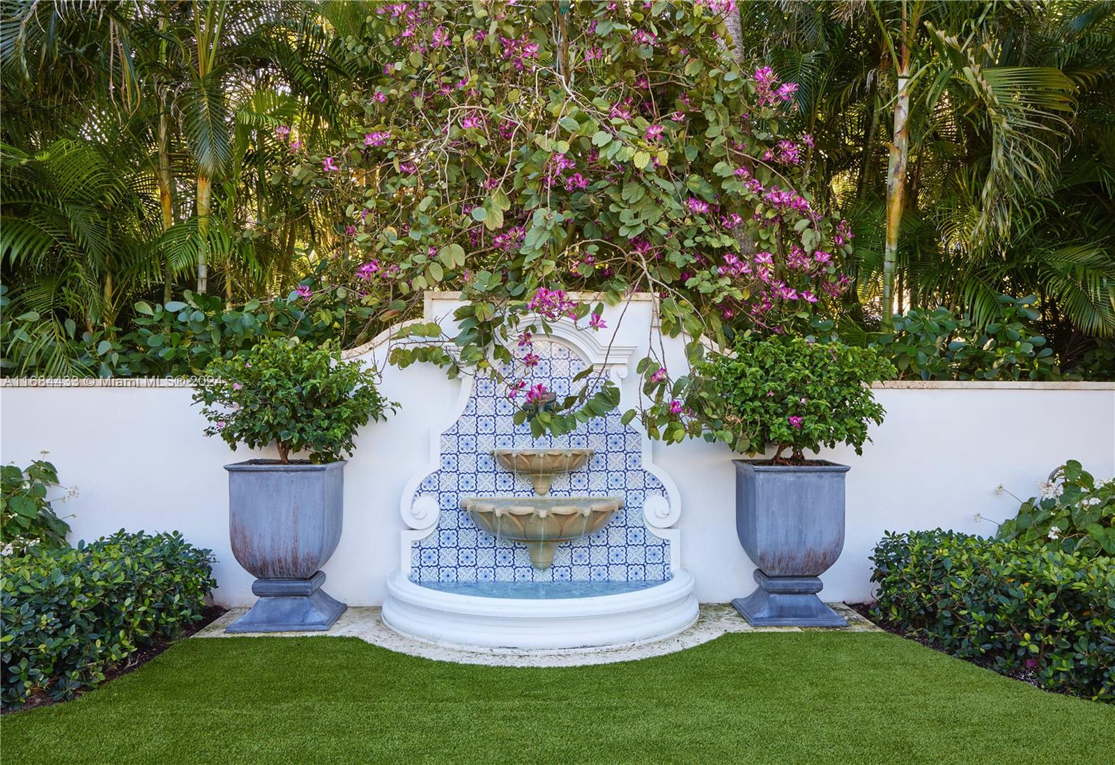 JUPITER ISLAND - Residential