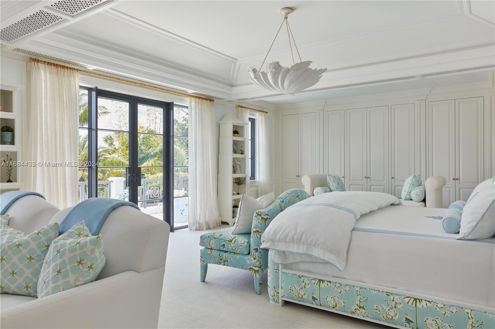 JUPITER ISLAND - Residential