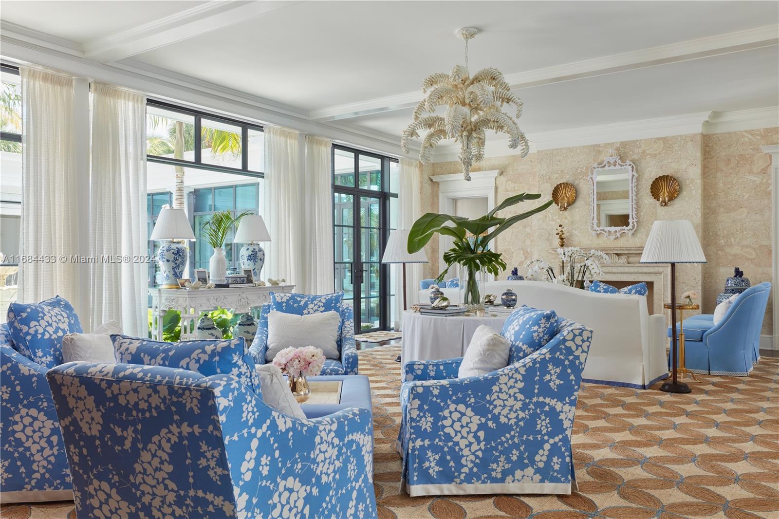 JUPITER ISLAND - Residential