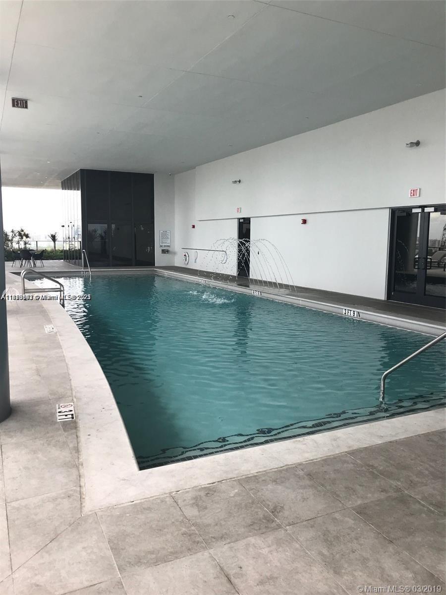 CANVAS CONDO - Residential