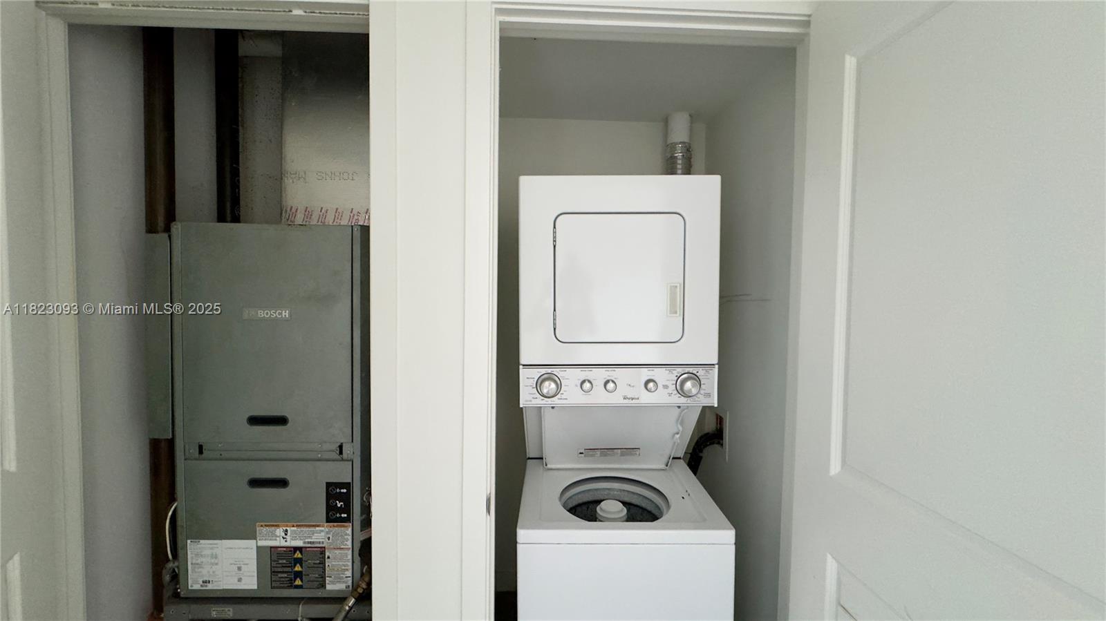 CANVAS CONDO - Residential