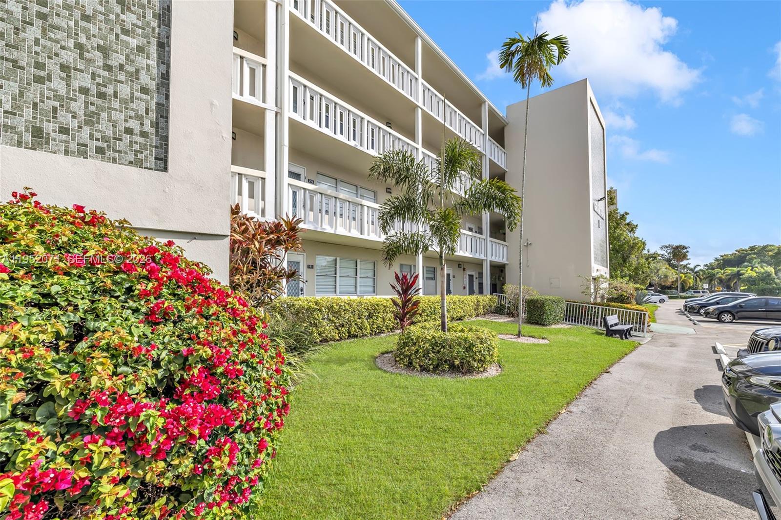 GRANTHAM F CONDO - Residential