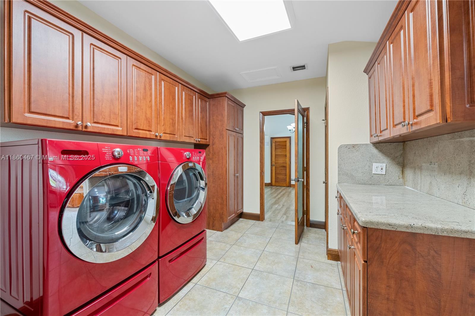 REV PL SEC 2 CC ESTATES - Residential Lease