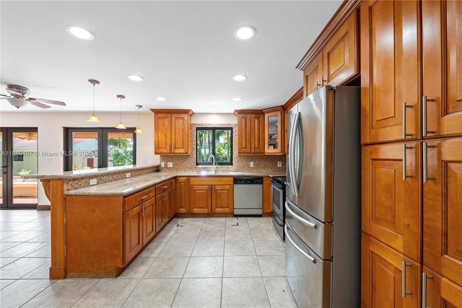 REV PL SEC 2 CC ESTATES - Residential Lease