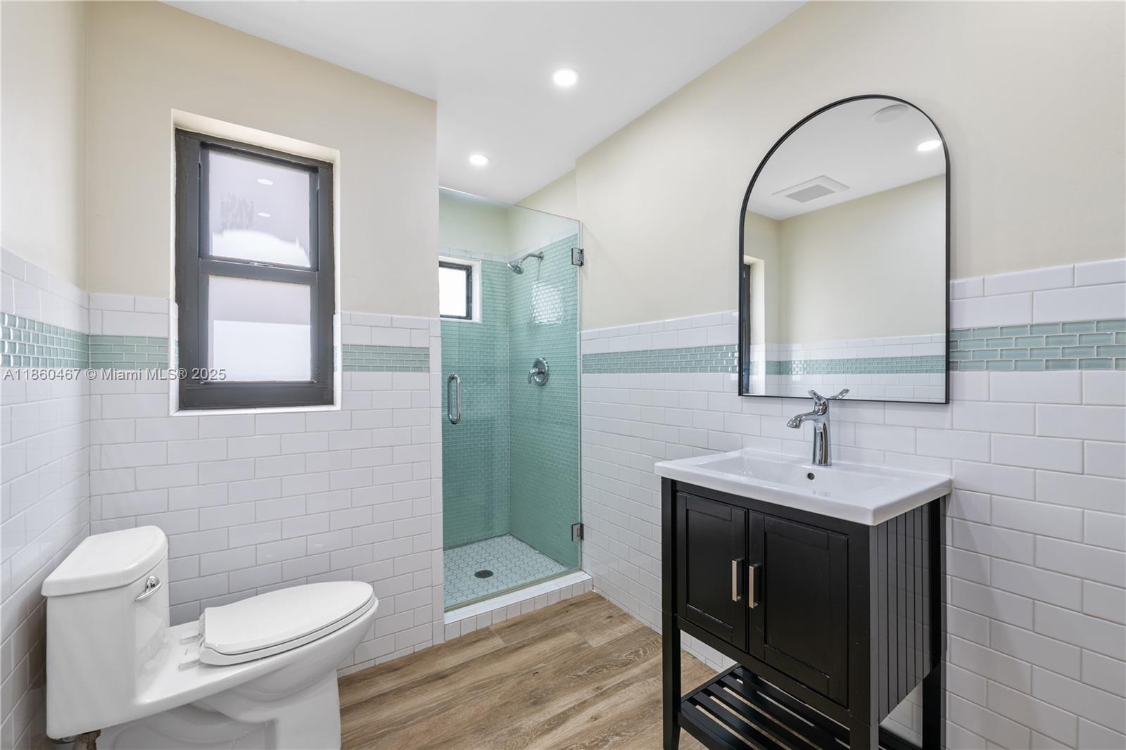 REV PL SEC 2 CC ESTATES - Residential Lease