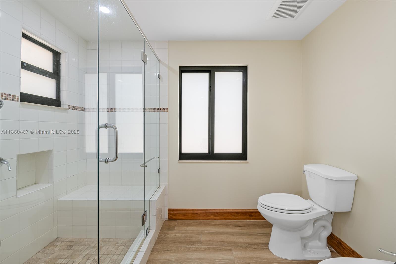 REV PL SEC 2 CC ESTATES - Residential Lease