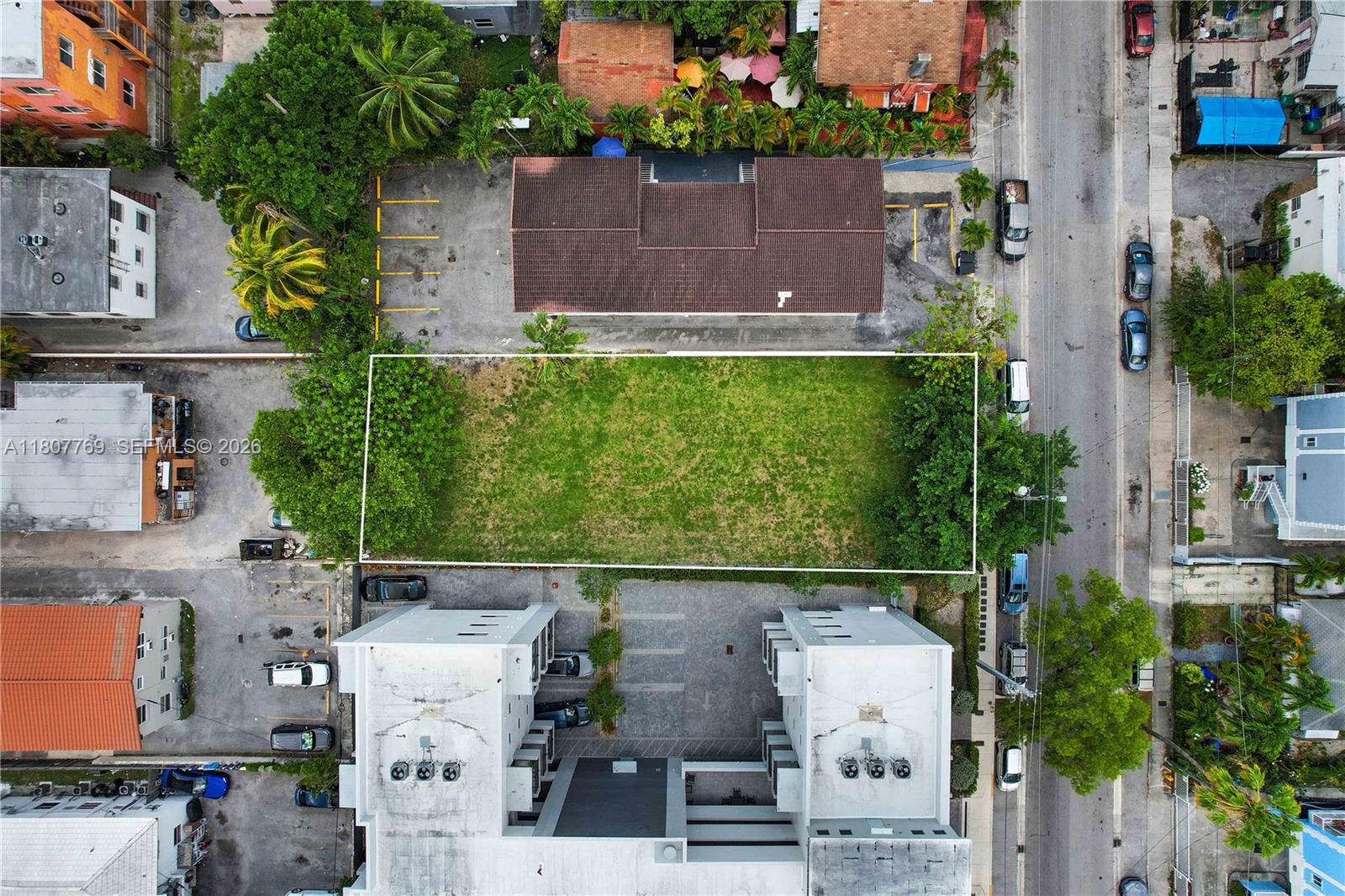 BRICKELL RIVERVIEW - Land