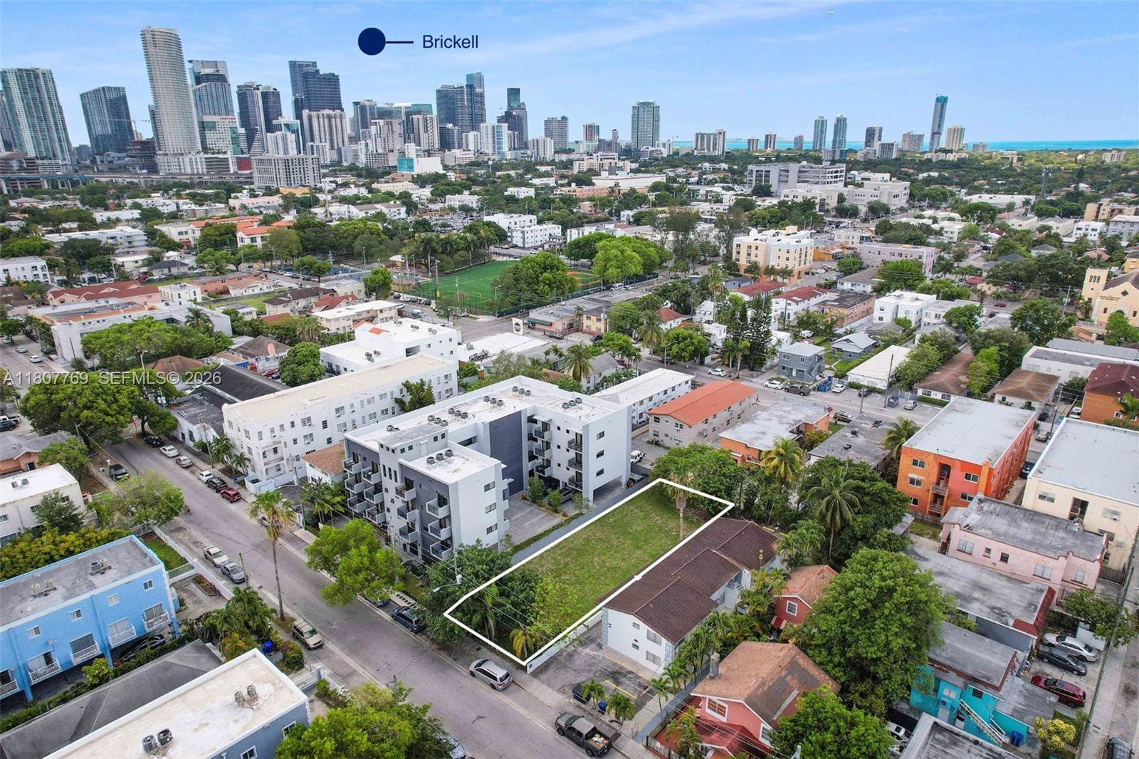 BRICKELL RIVERVIEW - Land