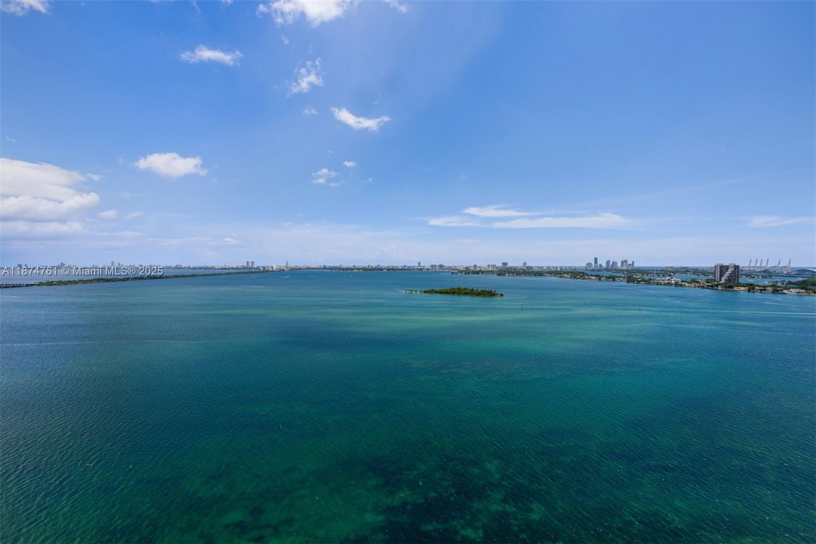 BAY BREEZE - Residential