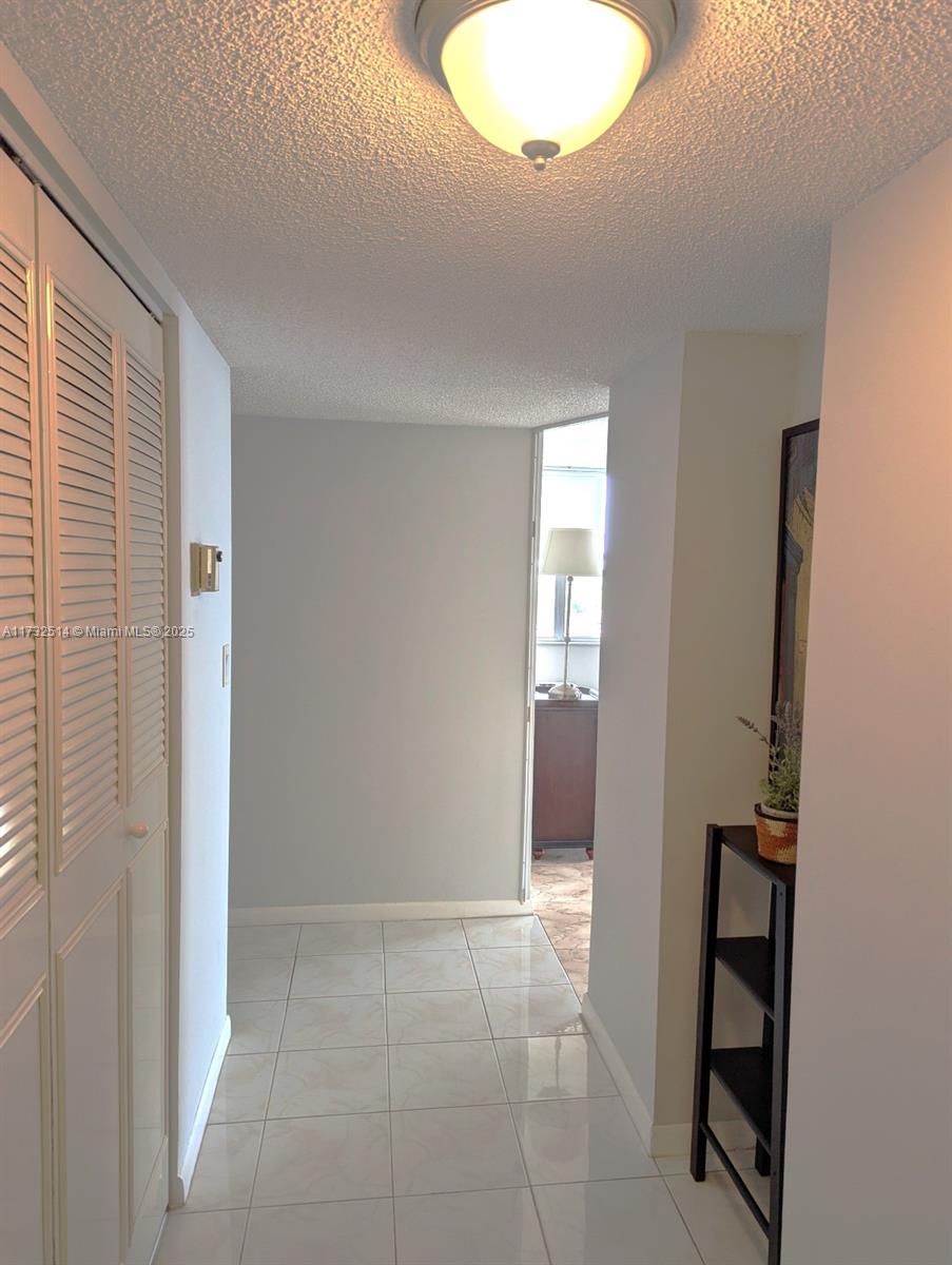 WILSHIRE CONDO - Residential