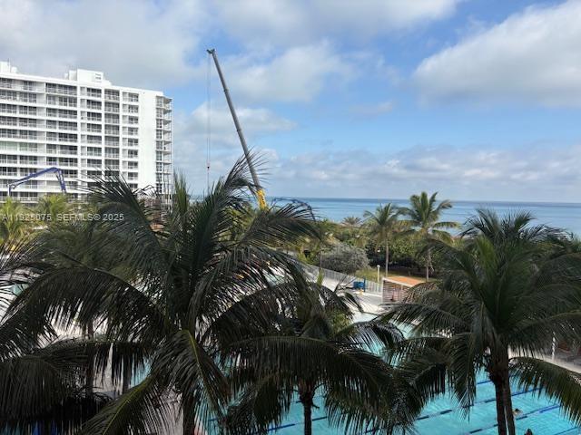 9273 Collins Ave 407