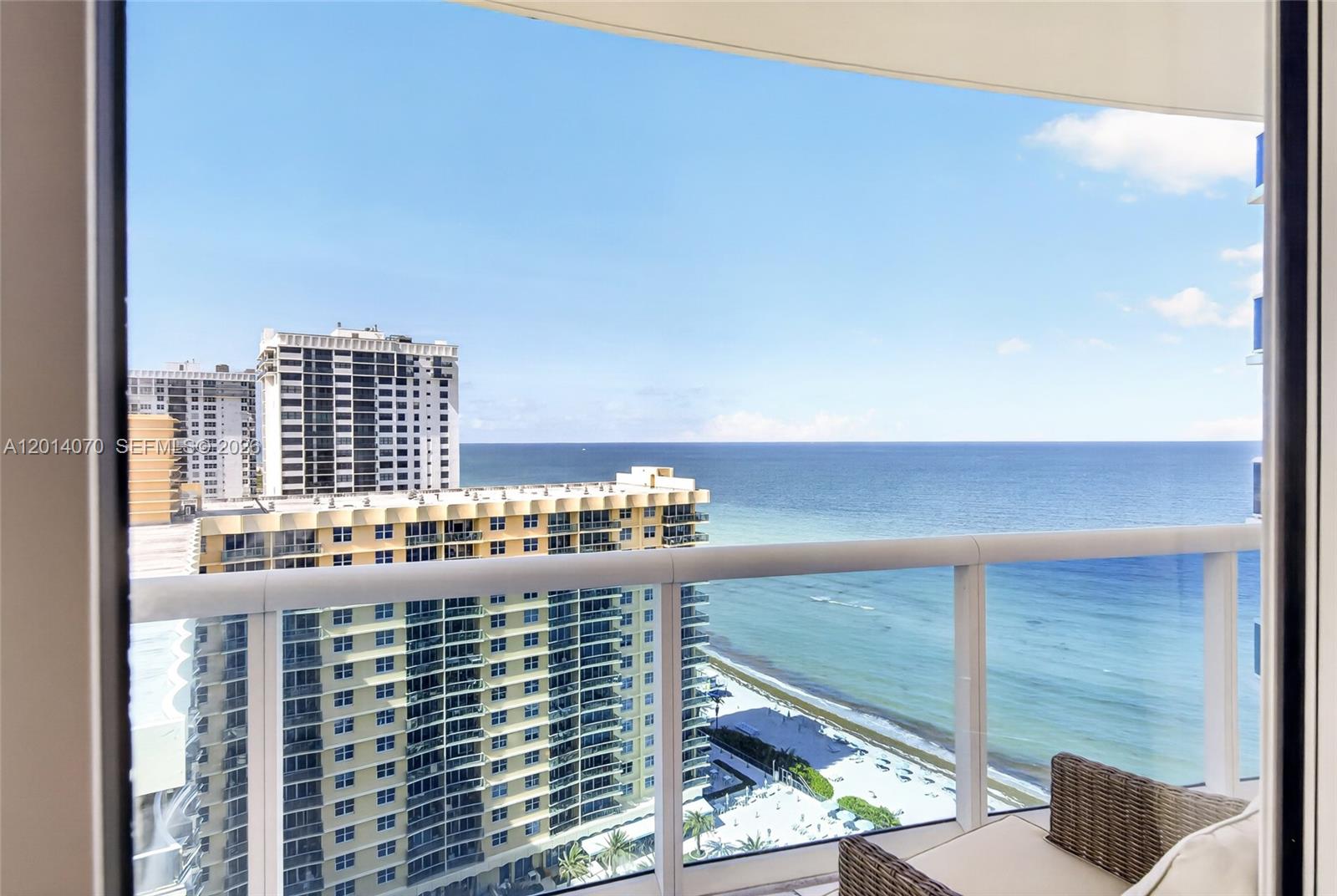 2711 HOLLYWOOD BEACH COND - Residential