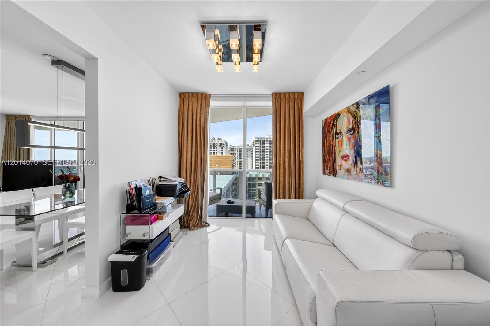 2711 HOLLYWOOD BEACH COND - Residential