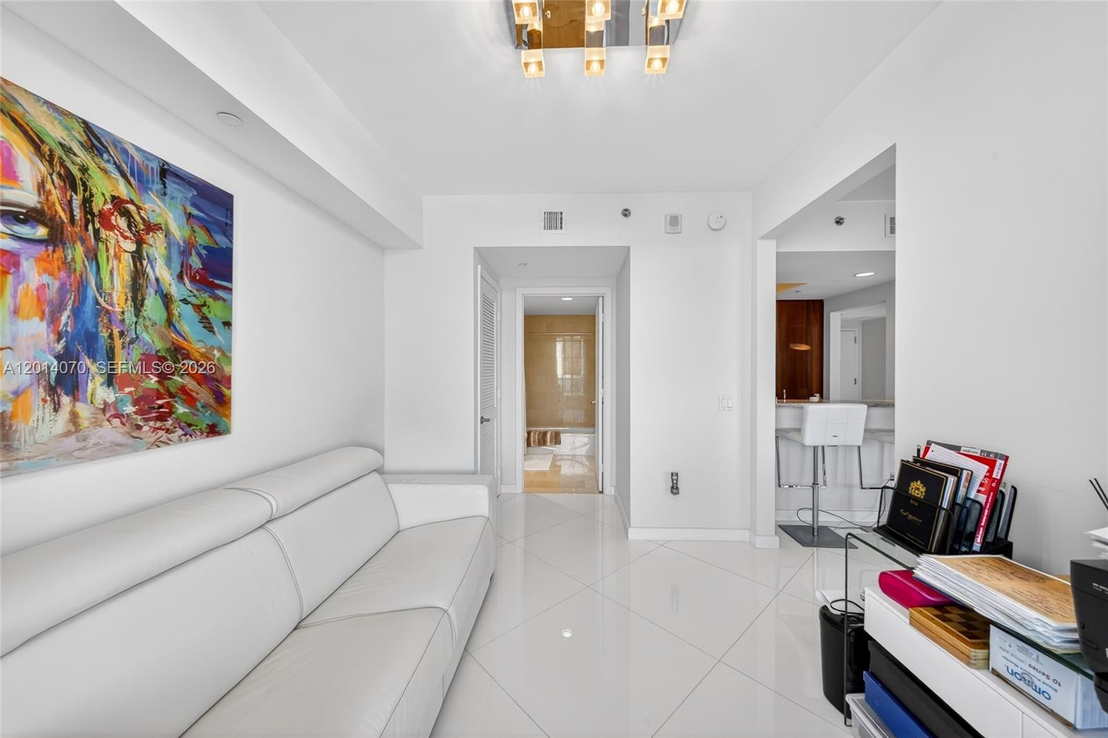 2711 HOLLYWOOD BEACH COND - Residential