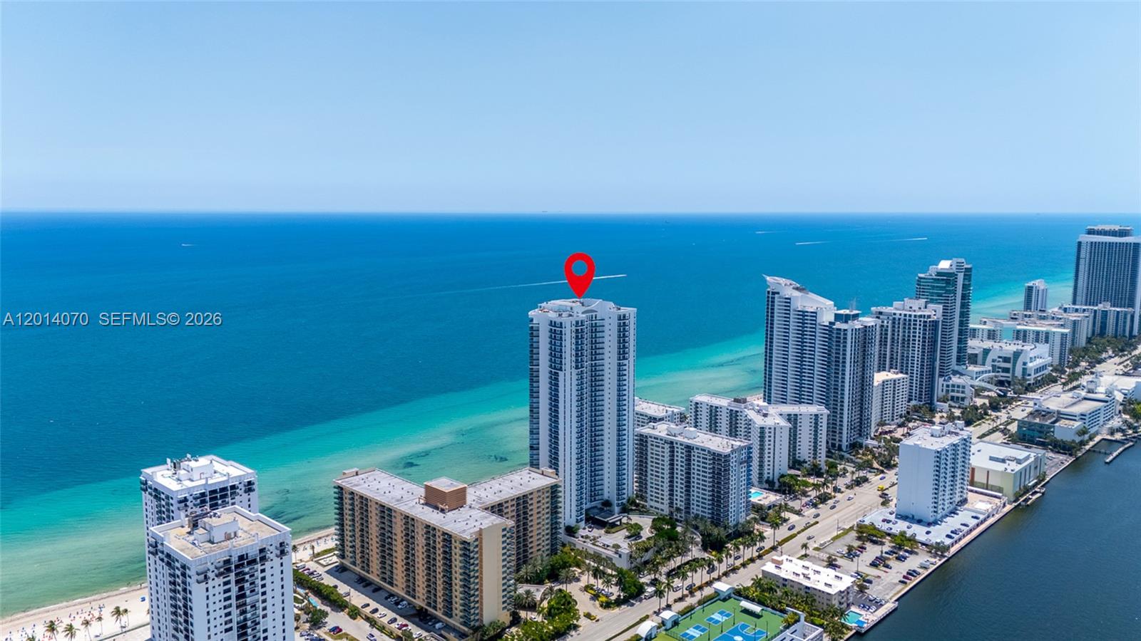 2711 HOLLYWOOD BEACH COND - Residential