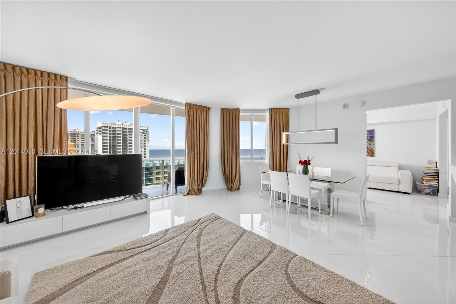 2711 HOLLYWOOD BEACH COND - Residential