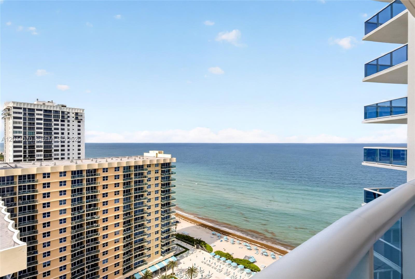 2711 HOLLYWOOD BEACH COND - Residential