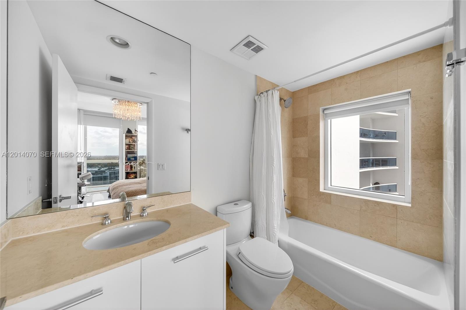 2711 HOLLYWOOD BEACH COND - Residential