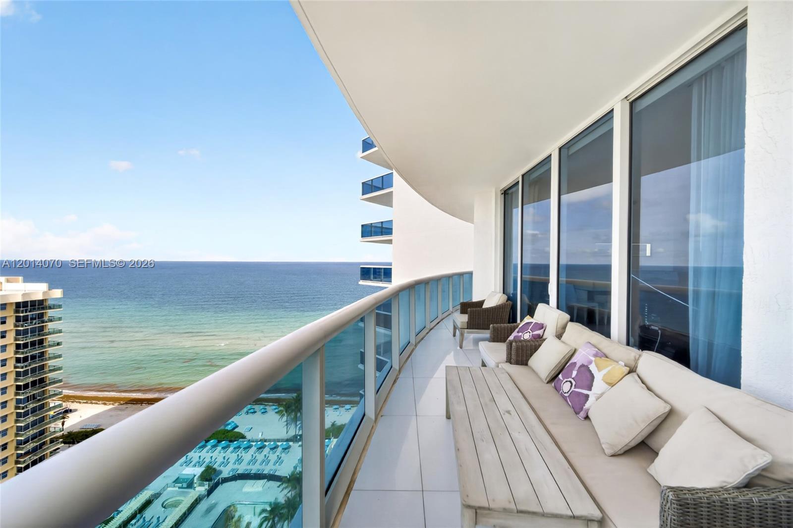 2711 HOLLYWOOD BEACH COND - Residential