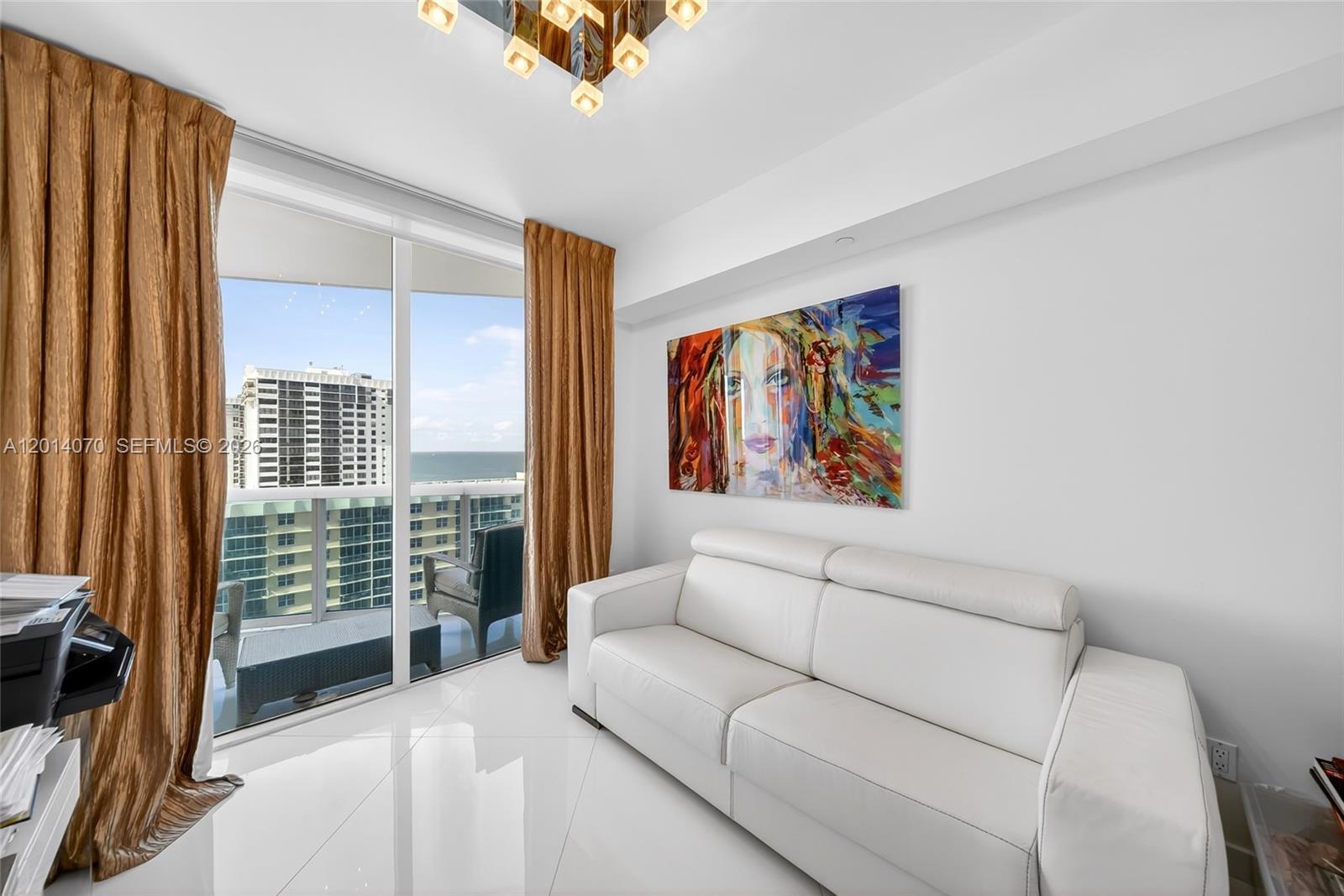 2711 HOLLYWOOD BEACH COND - Residential
