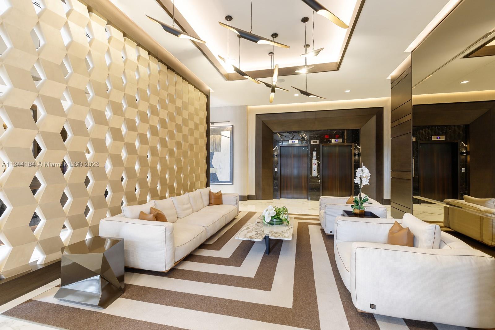 MERRICK MANOR CONDO - Residential