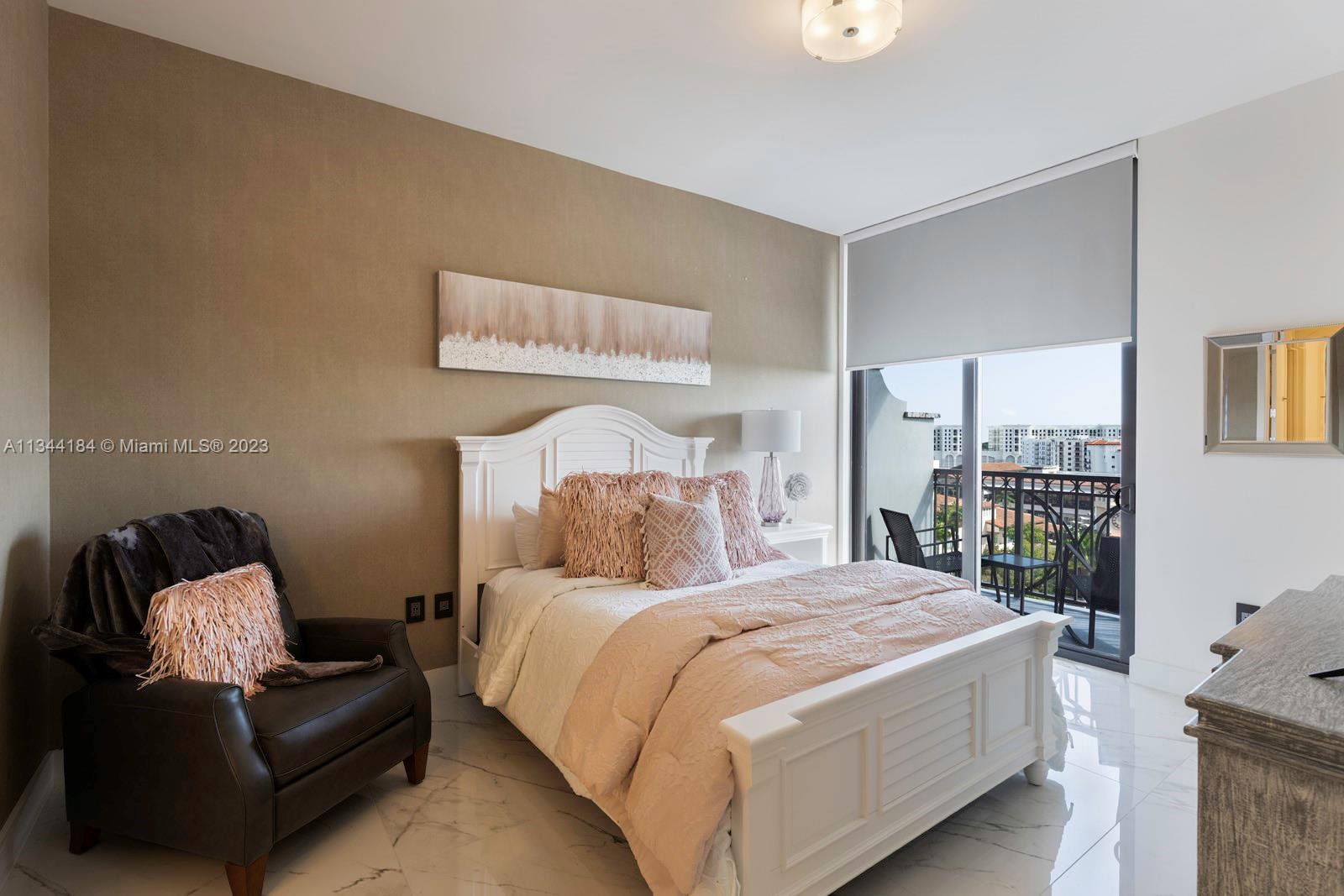 MERRICK MANOR CONDO - Residential