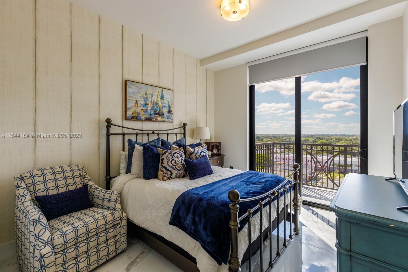 MERRICK MANOR CONDO - Residential