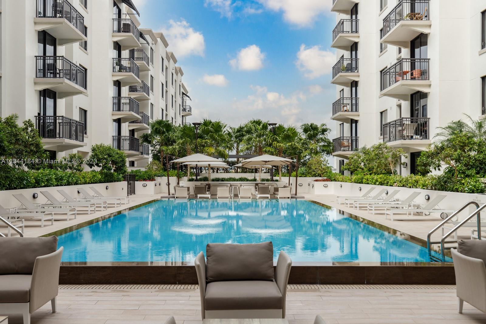 MERRICK MANOR CONDO - Residential