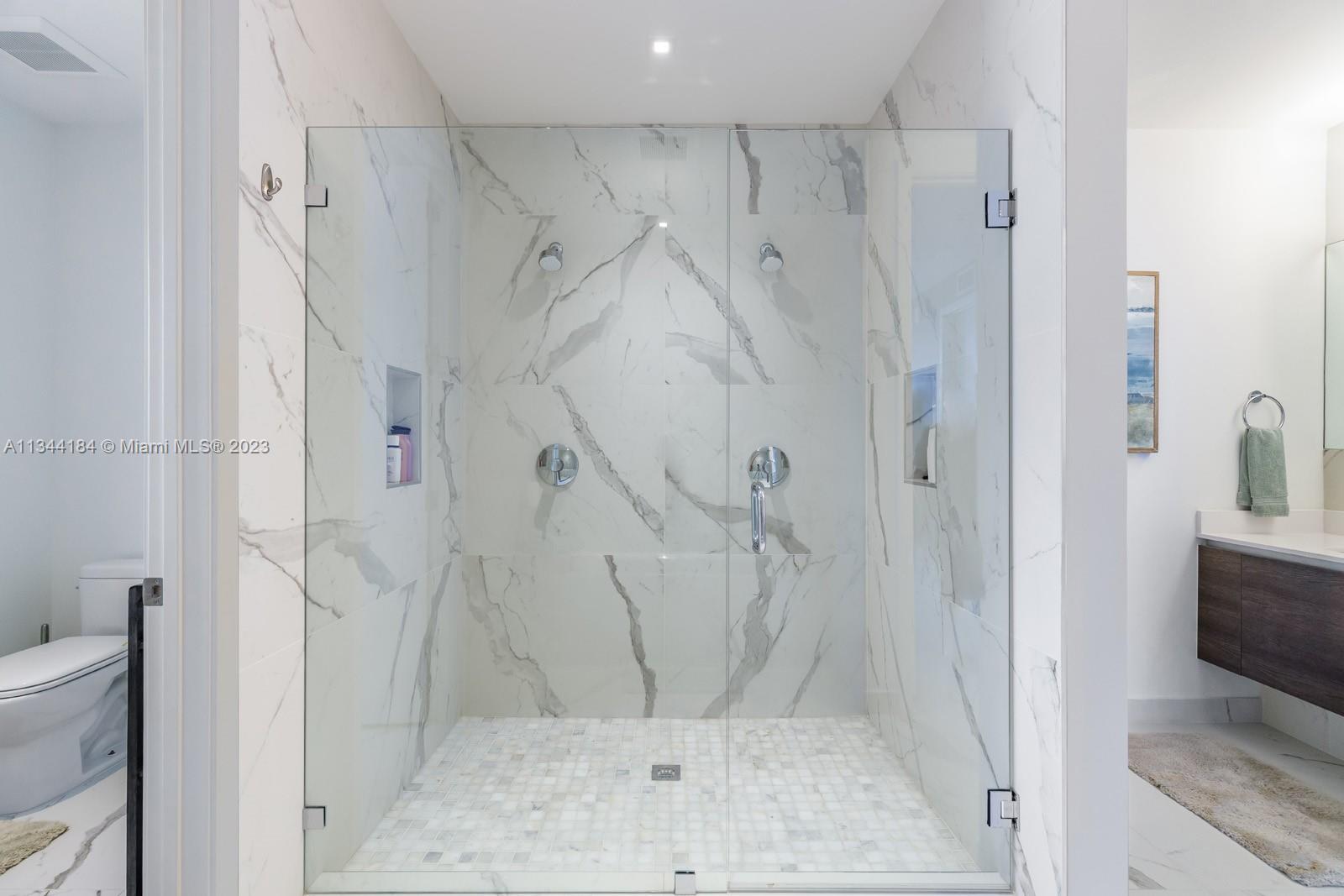 MERRICK MANOR CONDO - Residential