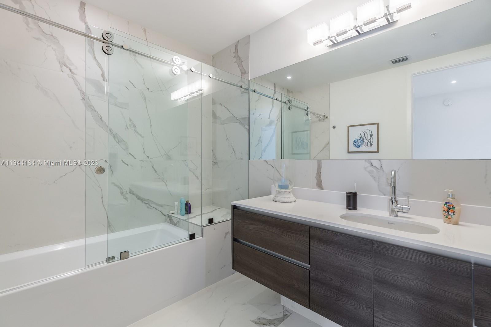 MERRICK MANOR CONDO - Residential