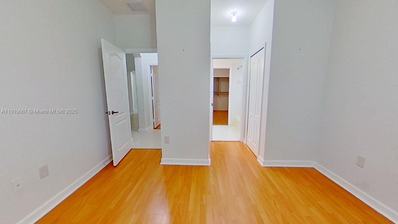 DORAL ISLES NORTH SEC ONE - Residential Lease