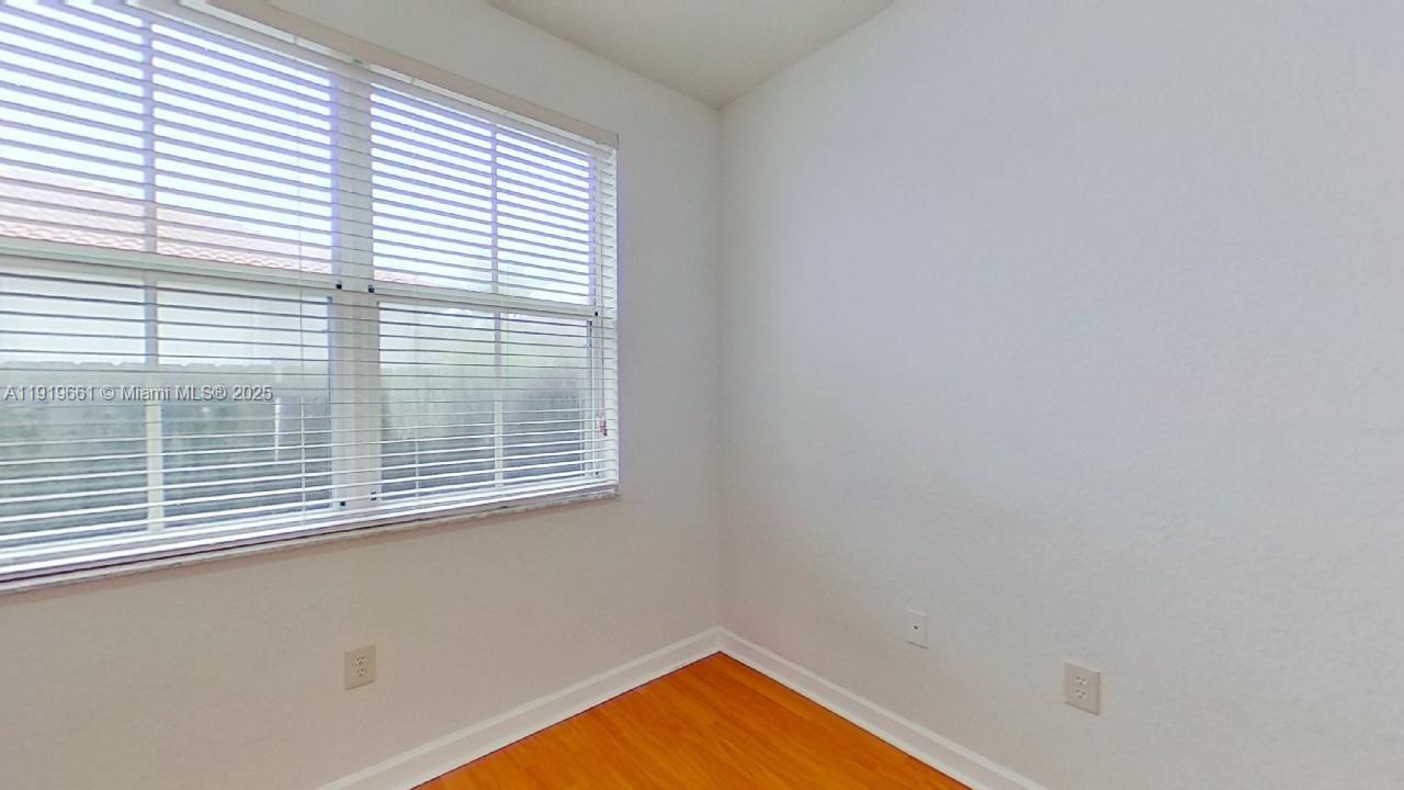 DORAL ISLES NORTH SEC ONE - Residential Lease