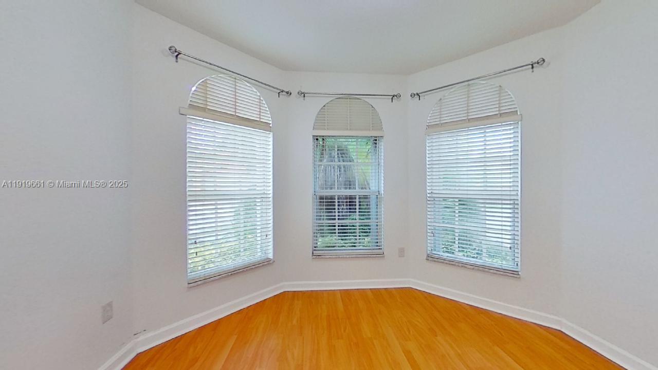 DORAL ISLES NORTH SEC ONE - Residential Lease