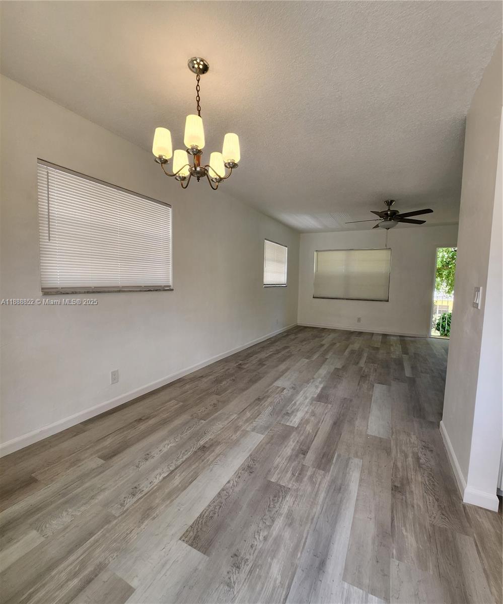 HOLLYWOOD HILLS WEST COND - Residential Lease