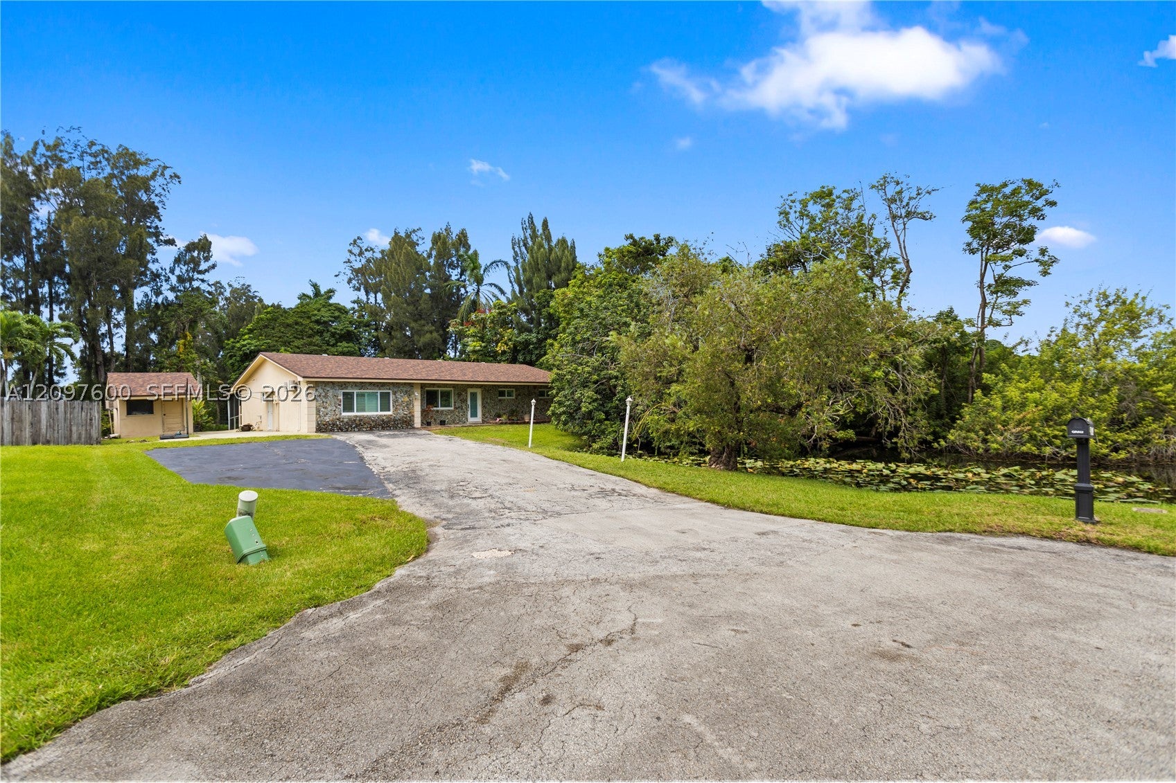 View photos, virtual tours, details... 4801 SW 59th Ter