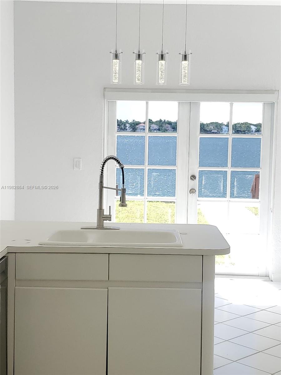 THE POINT - Residential Lease