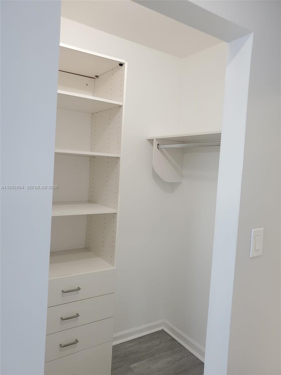 THE POINT - Residential Lease