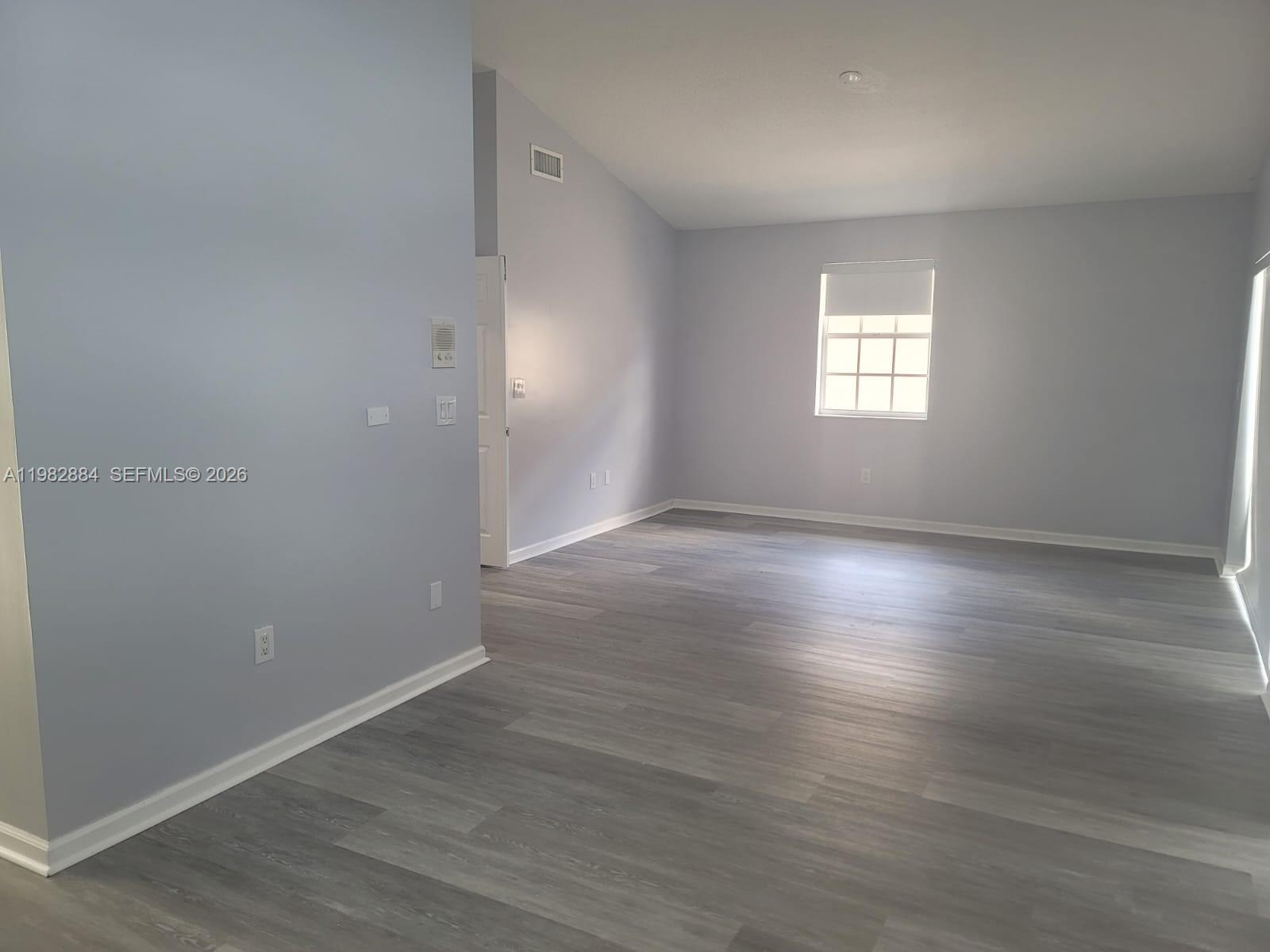 THE POINT - Residential Lease