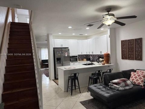 5737 NW 114th Path 113 Doral FL 33178