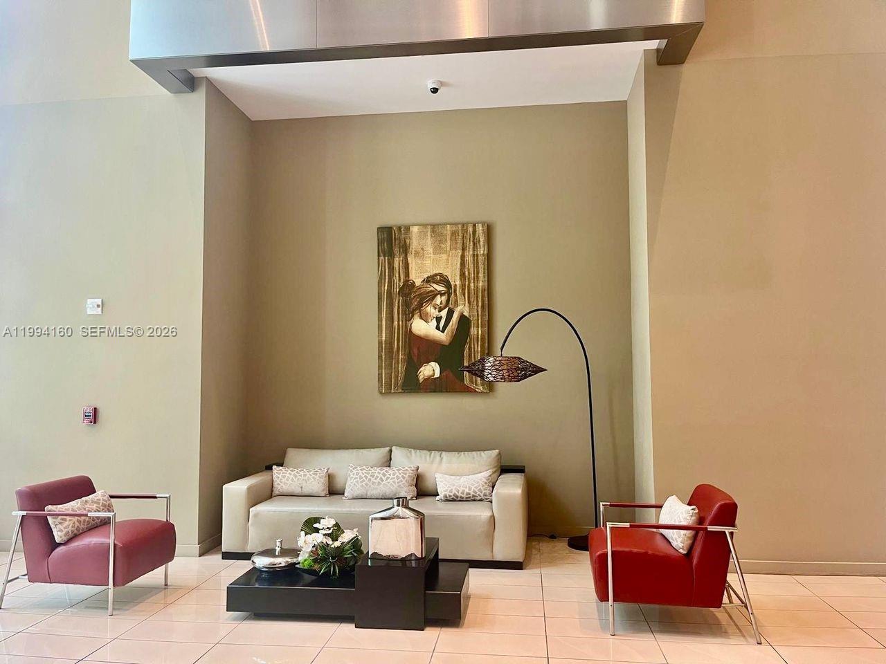 MET 1 CONDO - Residential