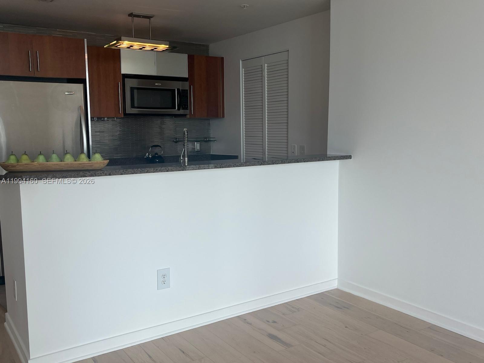 300 S Biscayne Blvd T-2012