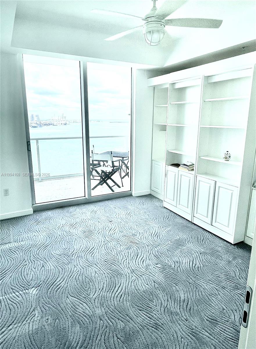 MET 1 CONDO - Residential