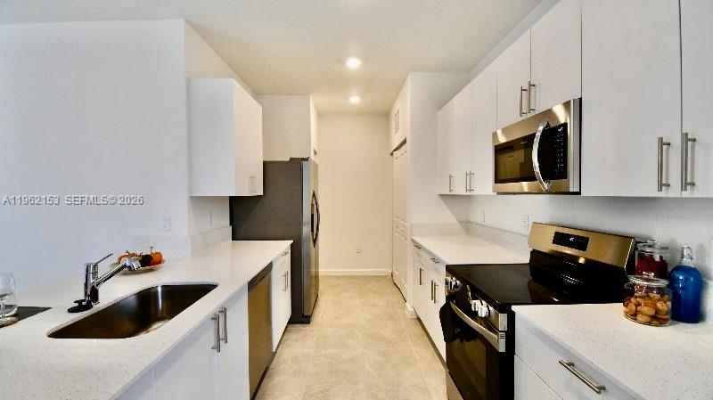 DANIA PRESERVE - Residential Lease