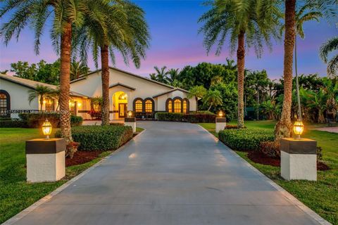 12200 SW 2nd St Plantation FL 33325