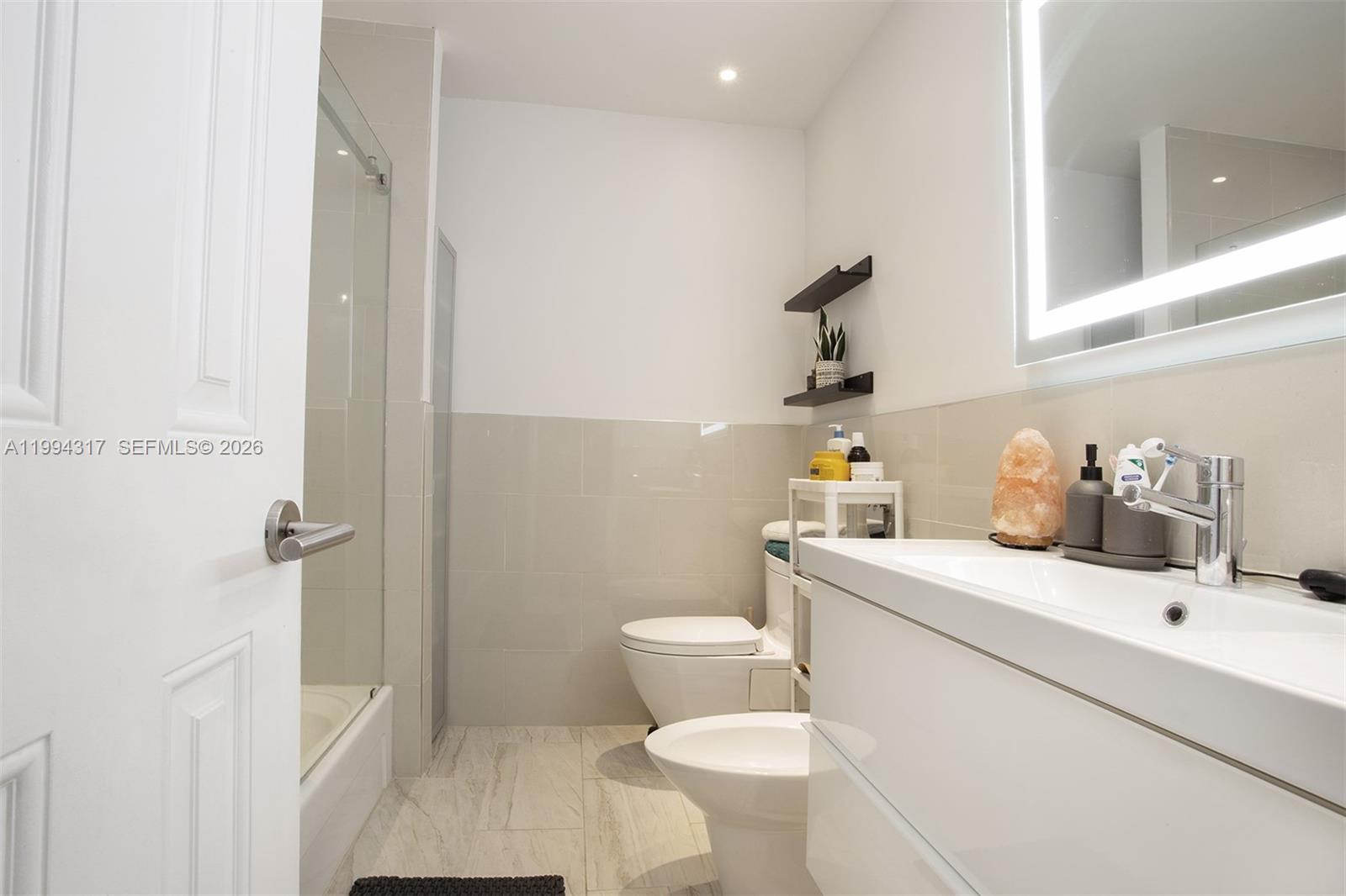 PATIO VILLAS SECTION TWO - Residential Lease
