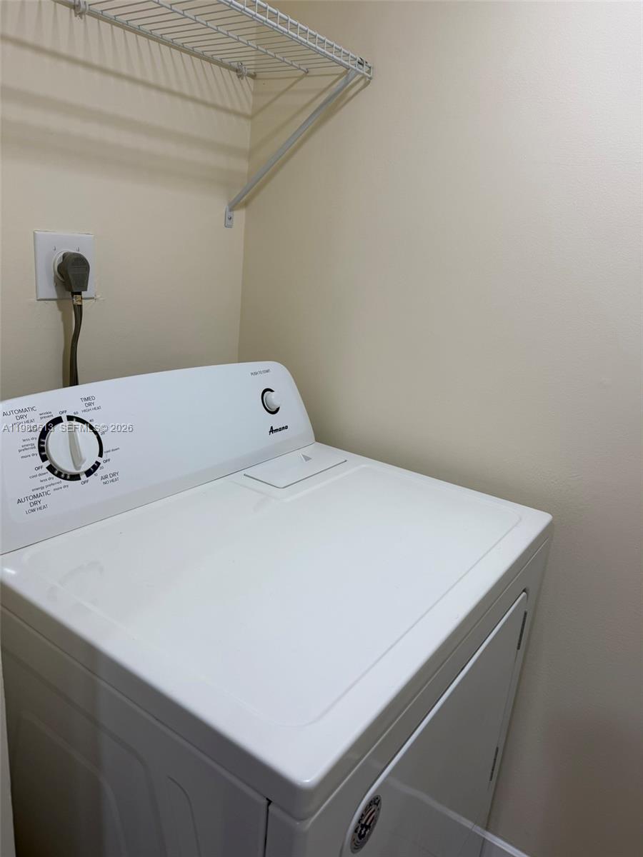 Hollywood Parc Condo - Residential Lease