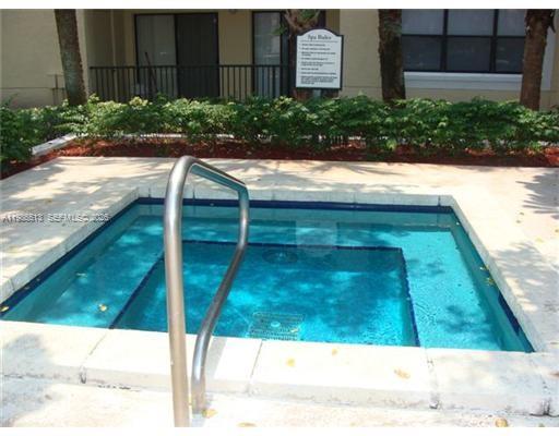 Hollywood Parc Condo - Residential Lease